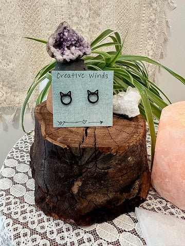 Black Cat Head Outline Stud Earrings